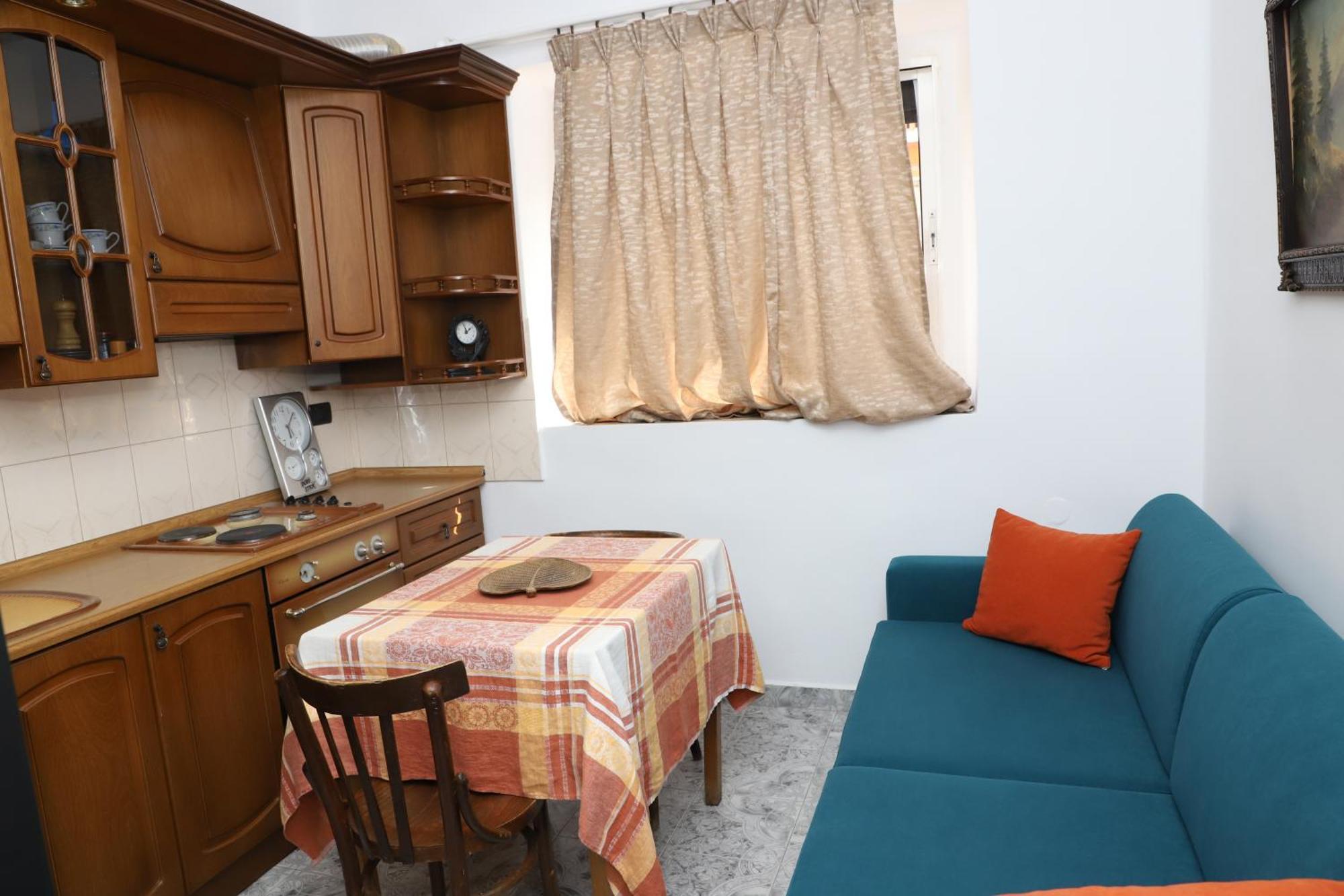 Apartment Eda City Center Берат Екстериор снимка